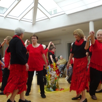 Frühlingsfest im Altenheim St. Vinzenz